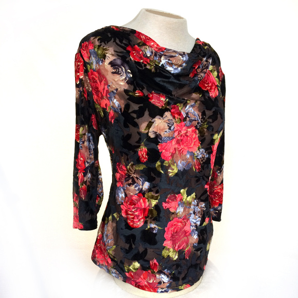 Tradition Semi Sheer Black Velvet Floral Blouse PM - Picture 4 of 8